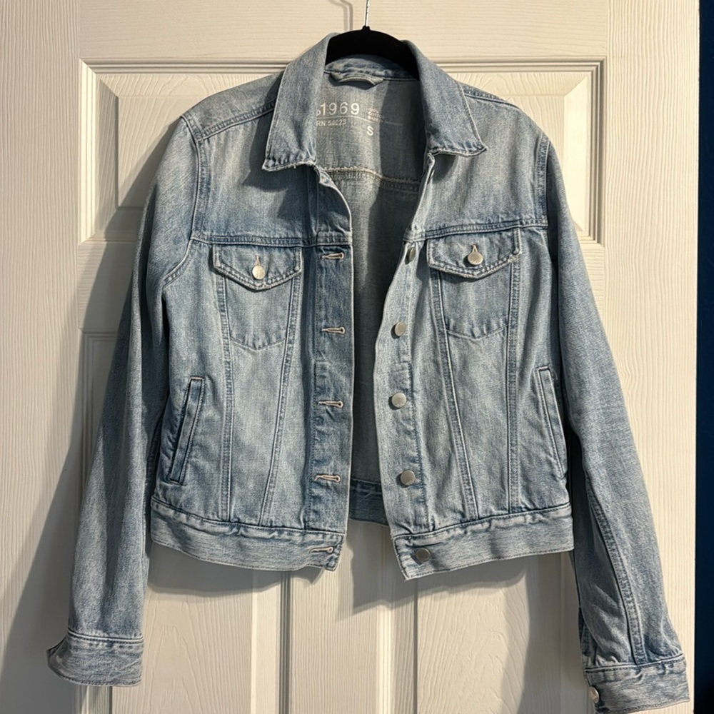 GAP Denim Jacket Size S